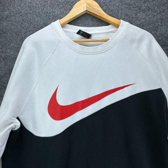 Nike Sweatshirt Mens Extra Large Black White Pullover Crewneck Center Swoosh - Picture 2 of 11